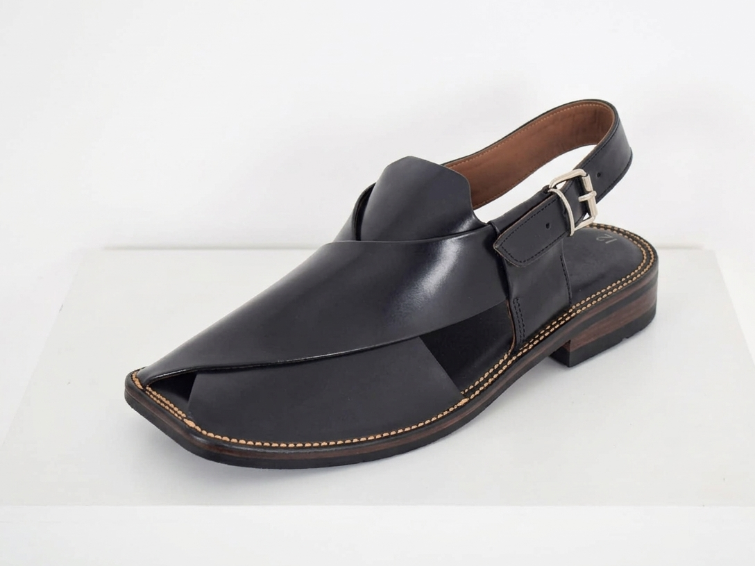 Kaptan-style Black Leather Peshawari Chappal for Men – Stylish & Comfortable
